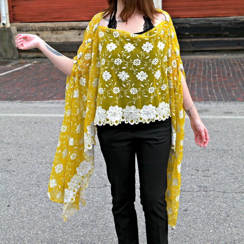 Exclusive, embroidered, elaborate Indian wrap!
